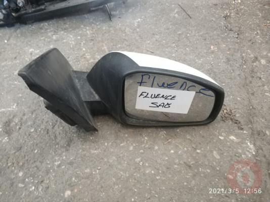 Renault Fluence çıkma orjinal sağ dikiz aynası