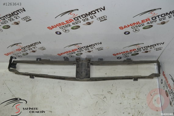 BMW 5 SERİSİ 5 G30-G31 17 ALT GÖZLÜK BAKALİTİ MASKE