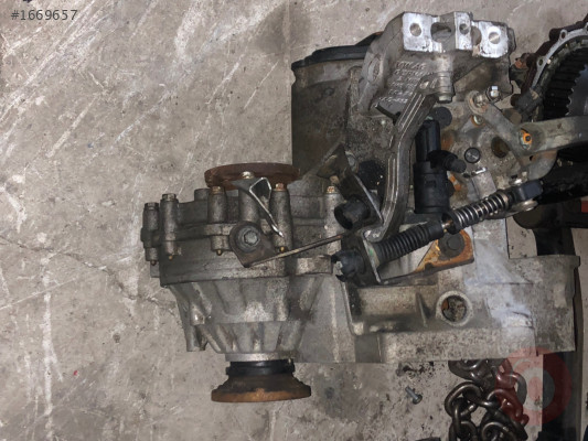 Caddy BJB1.9 tdi duz Sanzuman 5 ileri cikma