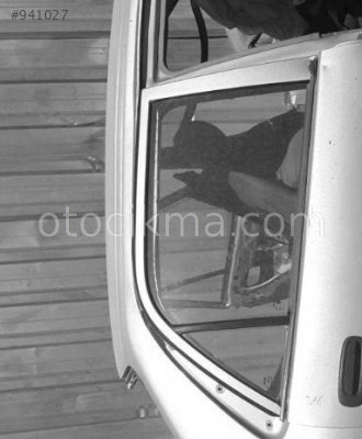 1999 COROLLA SAĞ ARKA KAPI CAMI ORJİNAL..