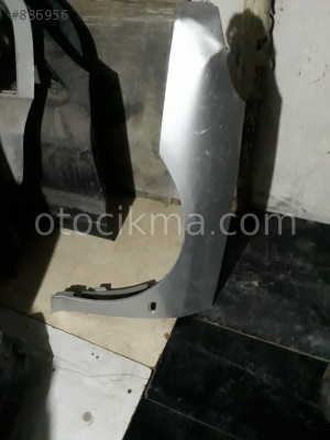 2005 model  c4 pkasso çamurluk