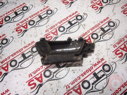Skoda Octavia Sol Arka İç Kapı Kolu 8k0839020
