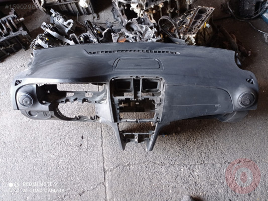 RENAULT SYMBOL GÖĞÜS ORJİNAL ÇIKMA