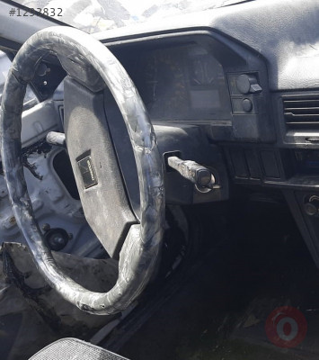 1988 model mazda 323 1.6 çıkma direksiyon gövde