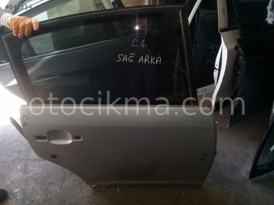 CİTROEN C4 SAĞ ARKA KAPI GÜÇMANLAR OTO
