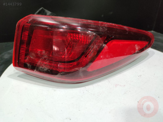 Hyundai Kona Sağ Stop 92402J90 92402J91