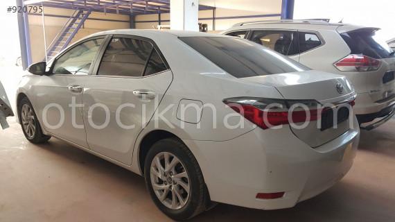TOYOTA COROLLA ORJİNAL SOL ARKA KAPI... MİL OTOMOTİV