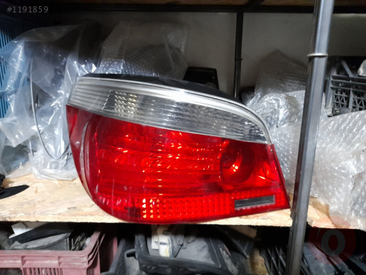 BMW 5 SERISI E60 ARKA SOL STOP (ORJİNAL)