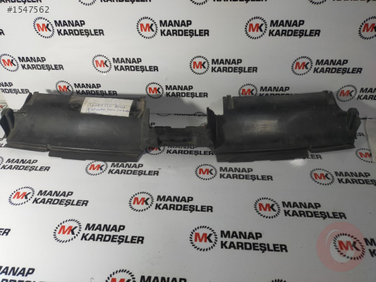 PASSAT B8 ÖN PANEL HAVA KLAVUZU 3G0121330A