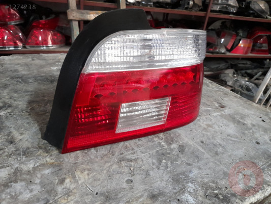 BMW 5 SERİSİ E39 ARKA SAĞ STOP ORJİNAL BEYAZ SİNYALLİ