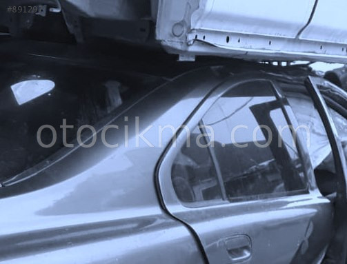 2001 VOLVO S80 ÇIKMA SAĞ KELEBEK CAMI.