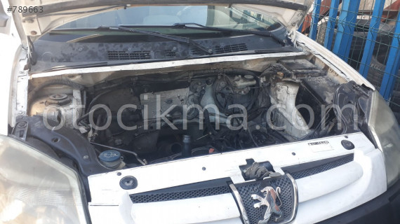 çıkma partner komple motor