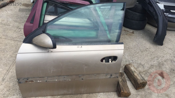 OPEL OMEGA B SAĞ ÖN KAPI  .OTO ERKAN ÜNYE