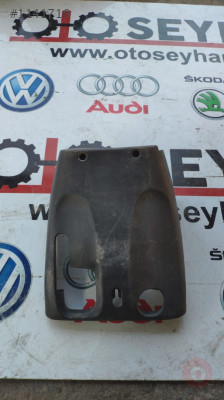 8200446723 renault clio symbol direksiyon kolonu alt bakalit