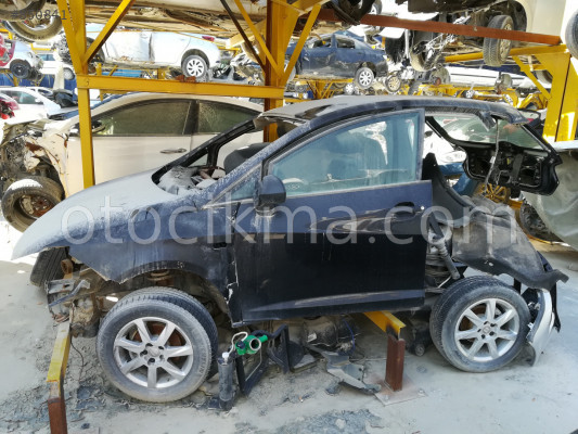 seat ibiza çıkma hatasız sol ön kapı