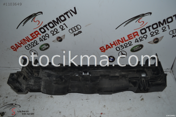 MERCEDES C SERİSİ A204 W204 SAĞ RADYATÖR BRAKETİ