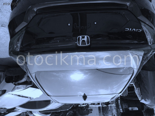 2018 HONDA CİVİC ÇIKMA BAGAJ KAPISI.