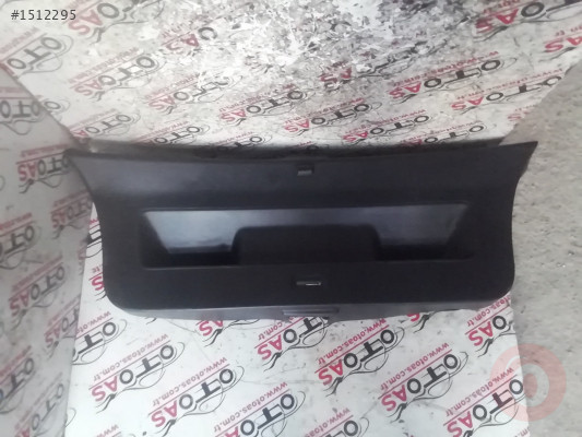 POLO BAGAJ KAPAĞI KAPLAMASI 6R6867601