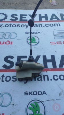 3B4839349 volkswagen passat b5 arka sol kapı kilidi