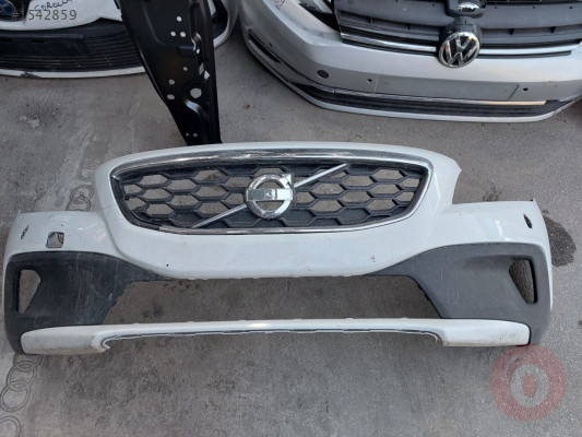 Volvo v40 çıkma ön tampon