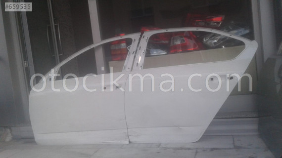 skoda octavia sol ön kapı sol arka kapı 2013-19 çıkma parça