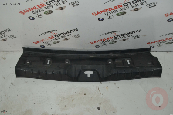 BMW 5 SERİSİ F10 F11 BAGAJ KAPLAMASI