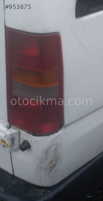 2002 model peugeot expert 1.9 dizel orjinal sağ stop lambası