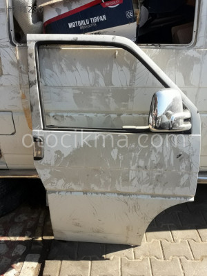 VOLKSWAGEN TRANSPORTHER T4 SAĞ ÖN KAPI