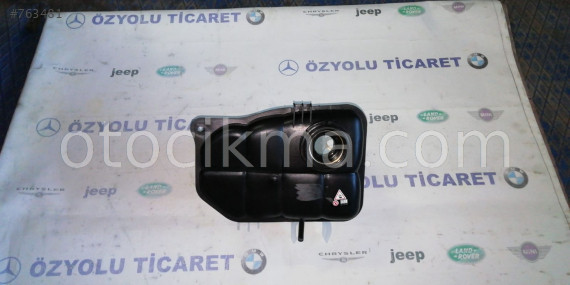 Mercedes w203 c serisi radyatör su bidonu 2035000049