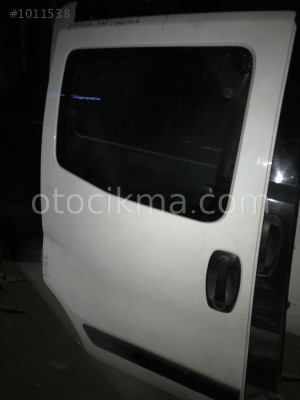 FİAT FİORİNO SAĞ  SÜRGÜLÜ KAPI ÇIKMA PARÇA