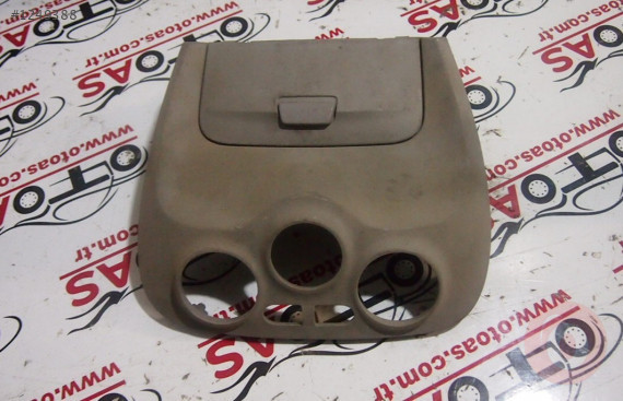 Hyundai Accent Era Kalorifer Panel Çerçevesi