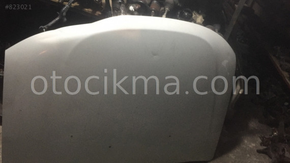 2014 model daıcya düstur motor kaput