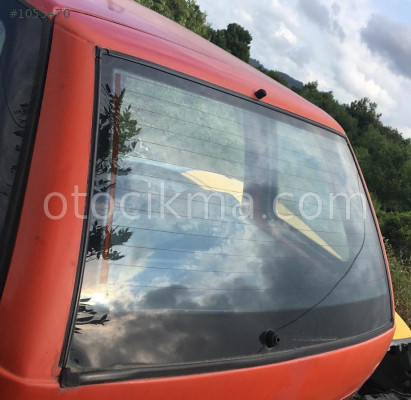 suzuki swift çıkma bagaj camı