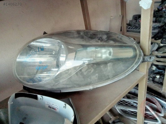 2006 Model Nissan Micra çıkma orjinal far