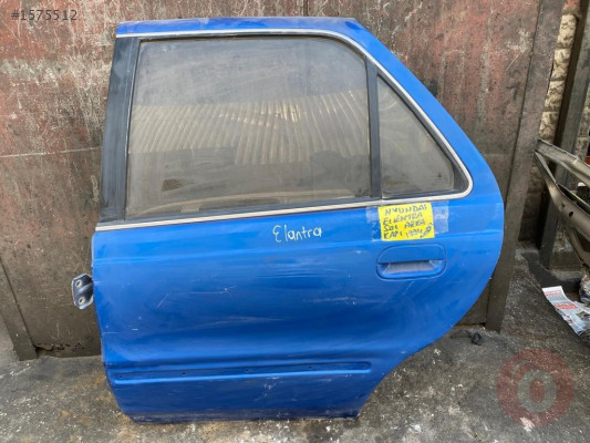 HYUNDAİ ELENTRA SOL ARKA KAPI DOLU 1993 MODEL ORJİNAL ÇIKMA