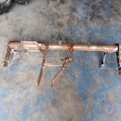 Opel Astra çıkma göğüs demiri