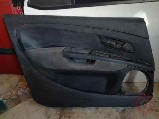 Fiat linea sol ön kapı döşemesi.