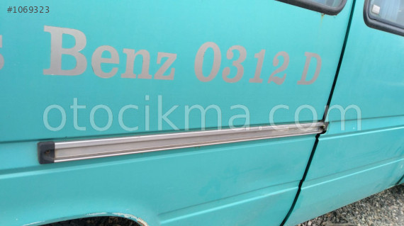 mercedes sprinter çıkma sağ sürgülü kapı rayı