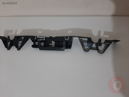 RENAULT MEGANE 2 ÇIKMA TAMPON BRAKETİ SIFIR