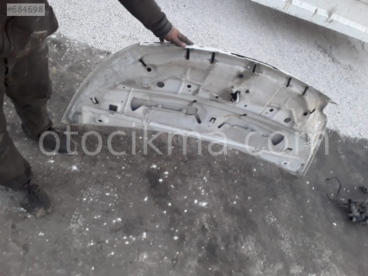 renault trafic çıkma ön kaput