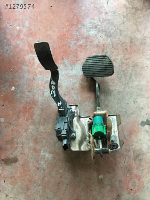 peugeot 208 1.2 çıkma pedal seti