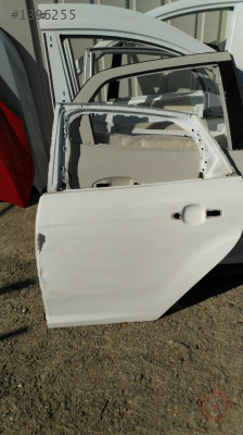 FOCUS SOL ARKA KAPI BEYAZ ORJİNAL ÇIKMA 2012-18