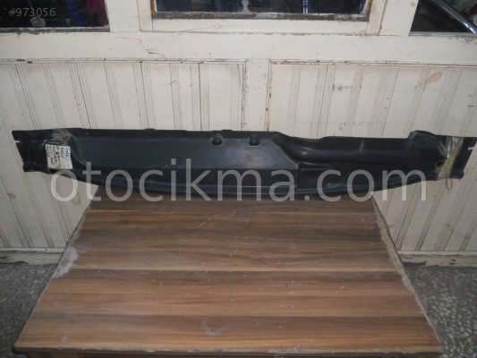 FORD FOCUS ÖN CAM IZGARASI 2005-2008 MODEL ORJİNAL