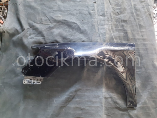 B6 ÖN SOL ÇAMURLUK VE PASSAT TÜM ORJİNAL ÇIKMA PARÇALAR