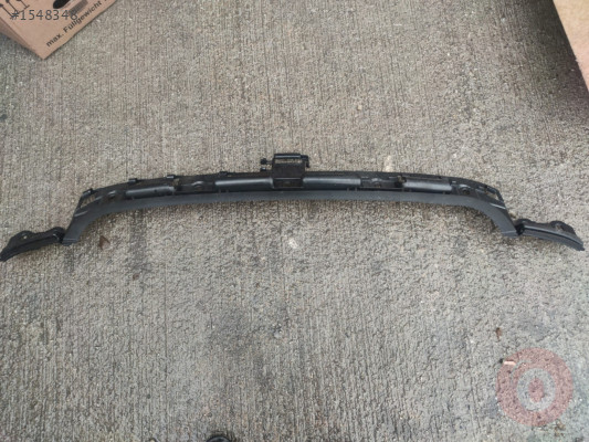 BMW 1 Serisi E81 Arka Tampon Braketi 51127058521