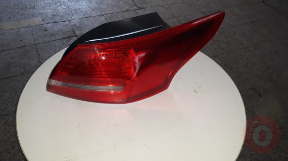 FORD FOCUS SAĞ STOP 400 TL