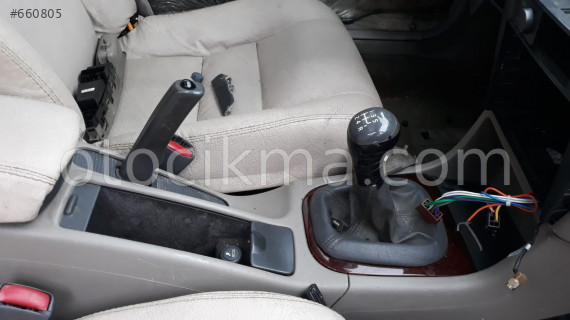 Volvo s40 2001 turbo vites konsolu.