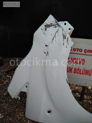 2015 Ford tourneo courıer sağ ön çamurluk