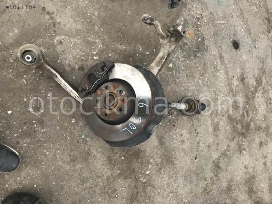 AUDİ A6 SOL AKİS TAŞIYICI ÇIKMA PARÇA