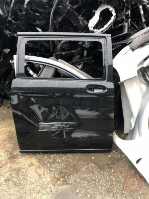 2020 Mercedes vito sağ orta kapı
